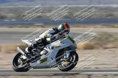 media/Dec-05-2025-CVMA Friday Practice (Fri) [[303bad9a84]]/4-Racer 4-Trackday 1/Session 2 (Turn 14)/